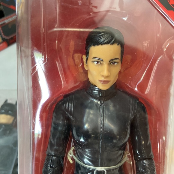 Batman Bundle Special - 2 Remote Control Batmobile Cars & 2 Action Figures- NIB - Picture 3 of 7